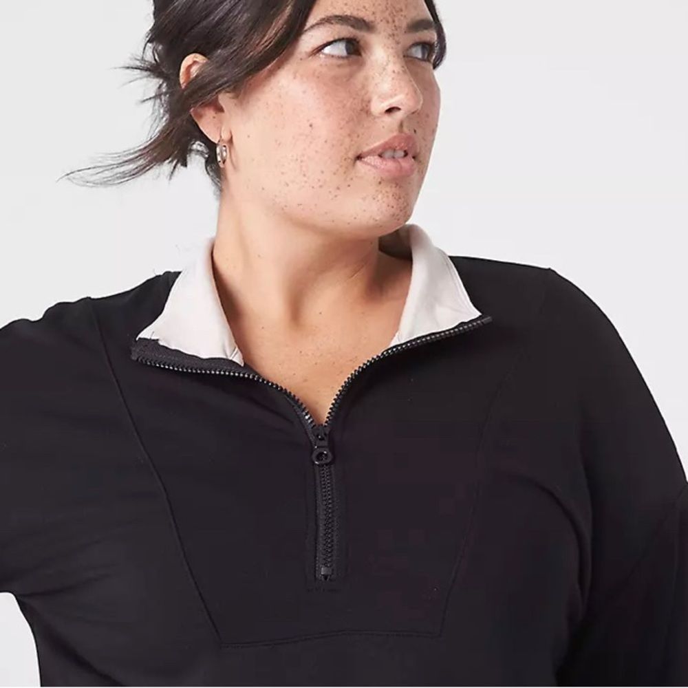 Livi active Lane Bryant Half-Zip Cozy Soft Pullover 3/4 Zip Crop Black Sz 18/20 - Picture 5 of 6